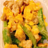 スナップえんどうと卵の豚肉炒め|唐揚げ大好きおかんさん