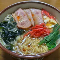 マルちゃん正麺、豚骨醤油味❗️✌︎('ω')✌︎✨|サソリさん