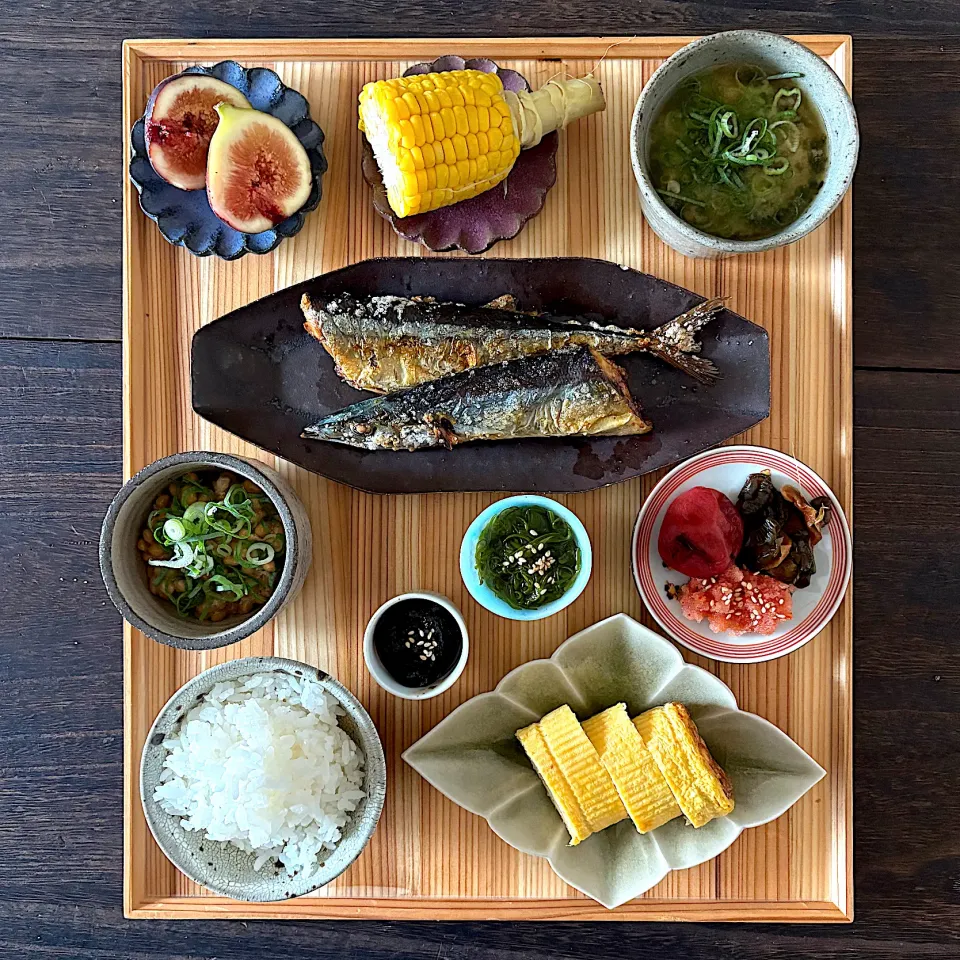 秋刀魚定食朝ごはん|mihooobuuさん