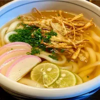 今日の麺好きランチは揚げたての                           「ごぼうかき揚げうどん」|mottoさん