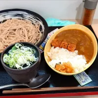 ミニカツカレー丼セット＠ゆで太郎 もつ次郎 流通センター駅前店| 273さん