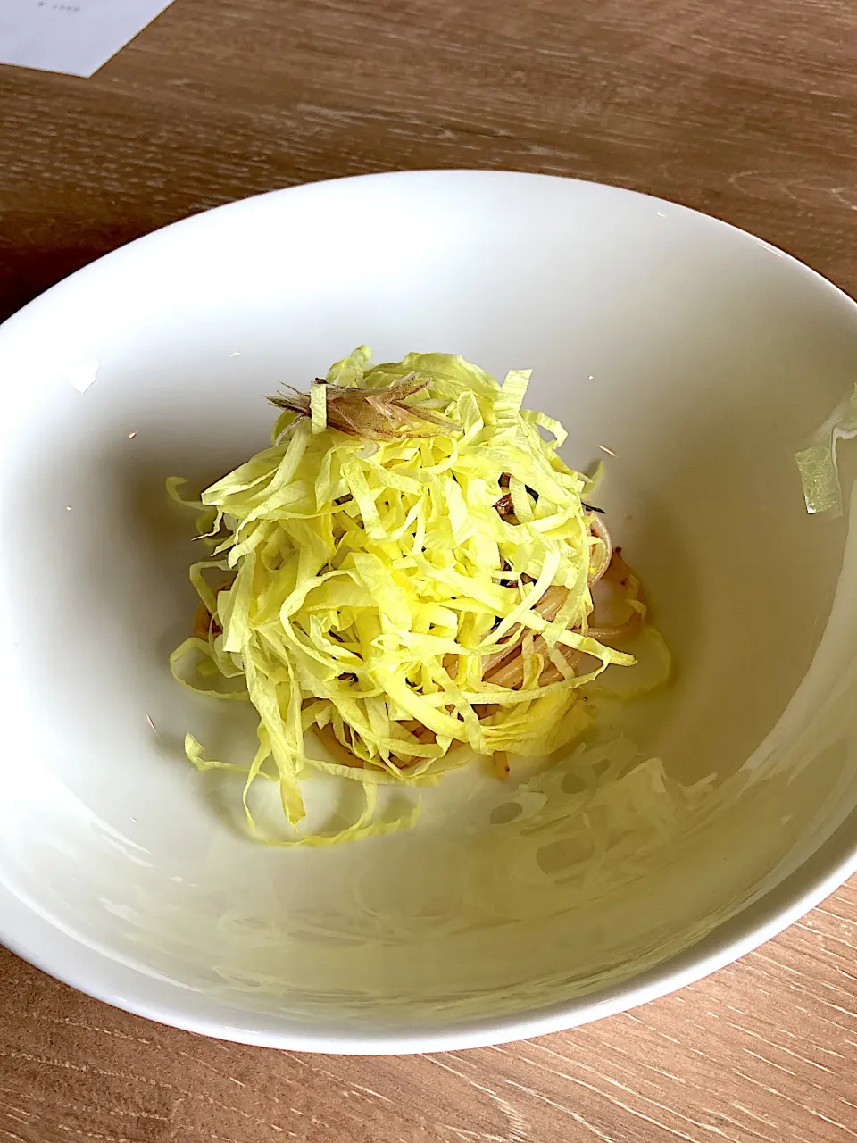 子羊と とろろあおい まぜ麺|かよさん