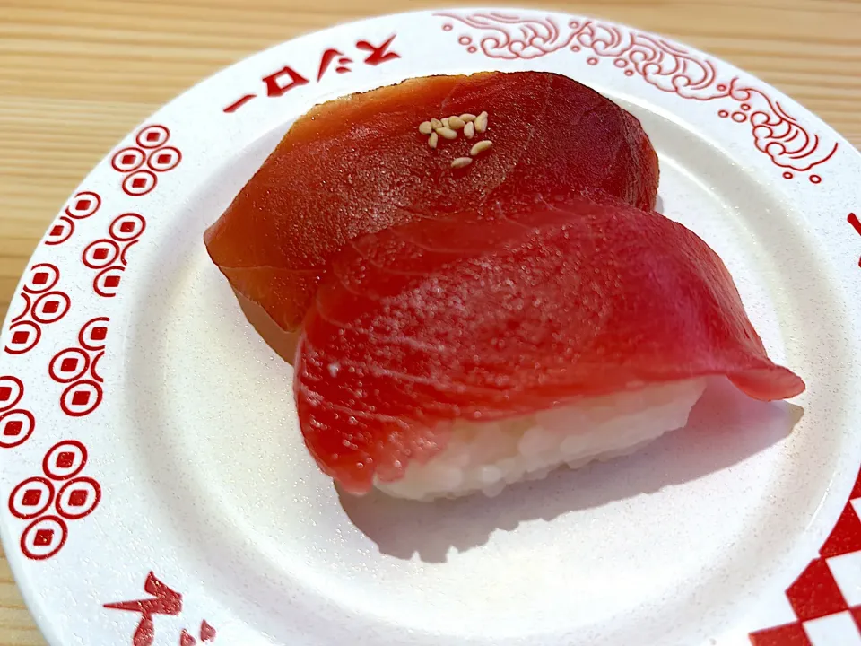 スシロー　大切り鮪食べ比べ¥120|ずおとんさん