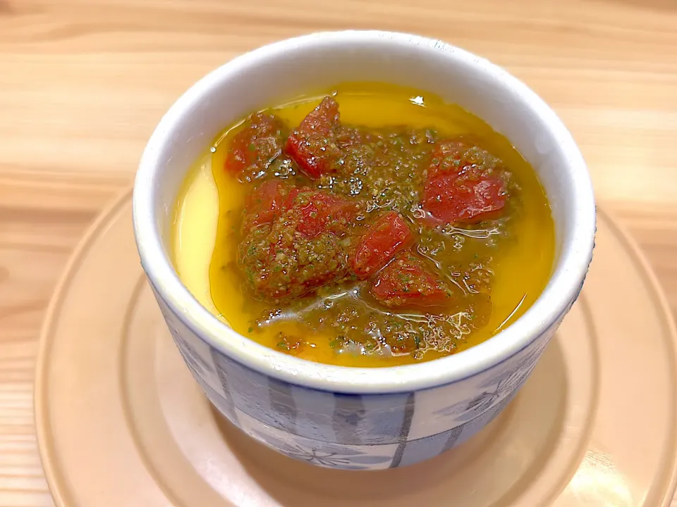 スシロー　冷製茶碗蒸しトマトバジル仕立て¥260|ずおとんさん