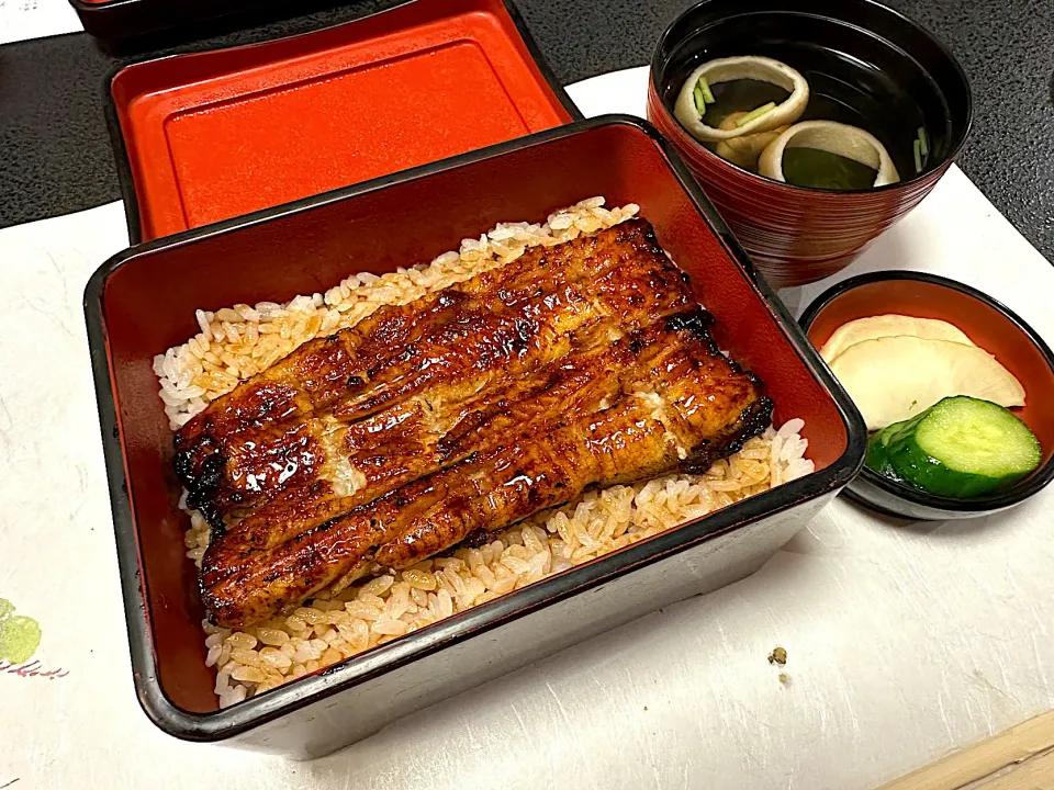 鰻重|マハロ菊池さん