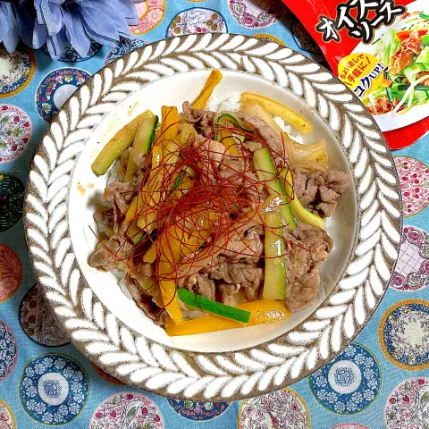 「李錦記　パンダブランドオイスターソース　スパウトパウチ」を使ってみたSnapdishの料理・レシピ写真:牛丼風✨