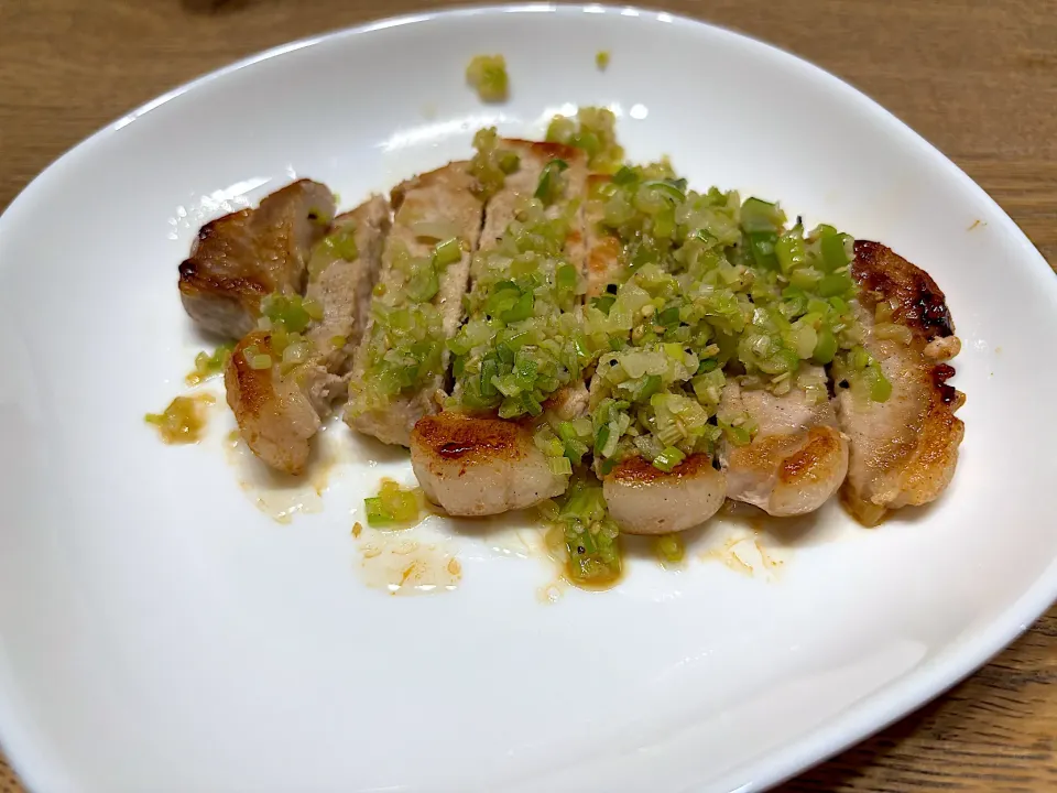 トンテキのねぎ塩風味|ゆーさん