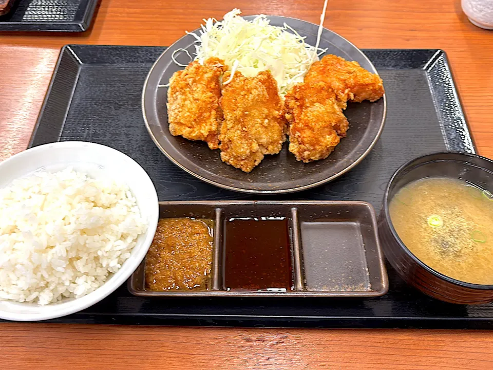 からやま　からやま定食4個　¥825|ずおとんさん