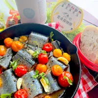 スキレットで秋刀魚のアヒージョ️