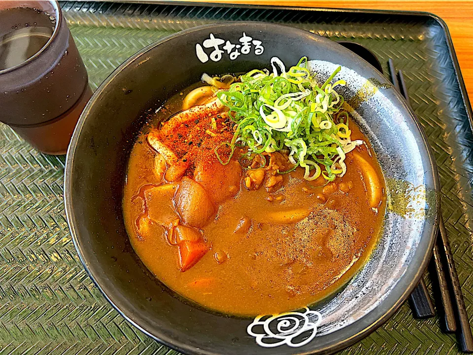 今日のランチははなまるうどんで、カレーうどん✨|yokoさん