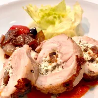 Herbed Ricotta Stuffed Chicken Rolls|gonbenさん