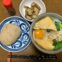 昼食　キツネ月見うどん|ATさん