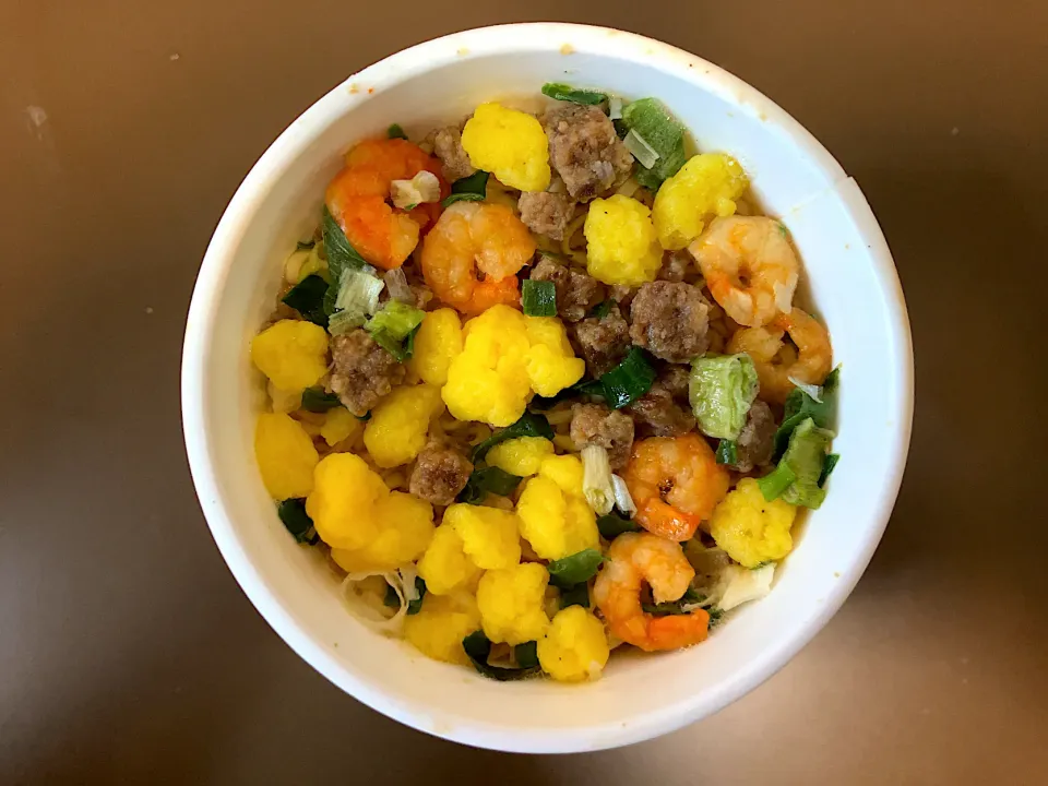 日清食品 カップヌードル|ばーさんさん