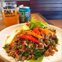 Pad Gaprao Moo Sap & Kai Dao & Just Some Refreshing Beer for Dinner |An'leeさん
