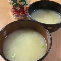 シジミの味噌汁　ひいふうみそ汁|タマ三郎さん