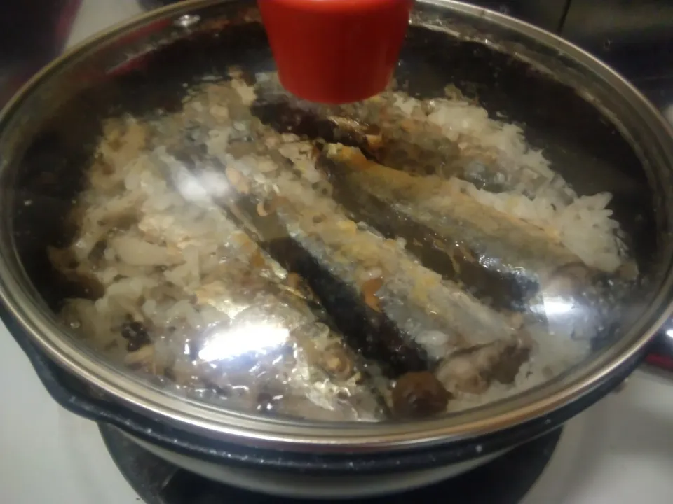 秋刀魚とぶなしめじの炊き込みご飯|にんにくと唐辛子が特に好き❤️(元シャリマー)さん