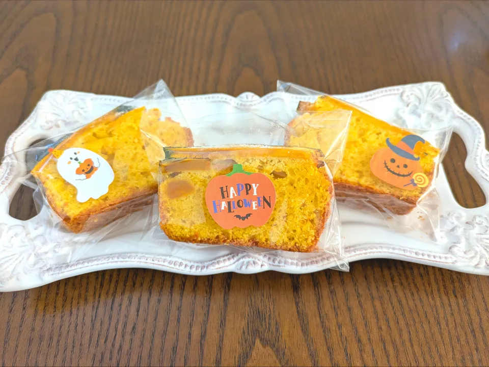 👻お友達にプレゼントのかぼちゃケーキ🎃|じょうさん