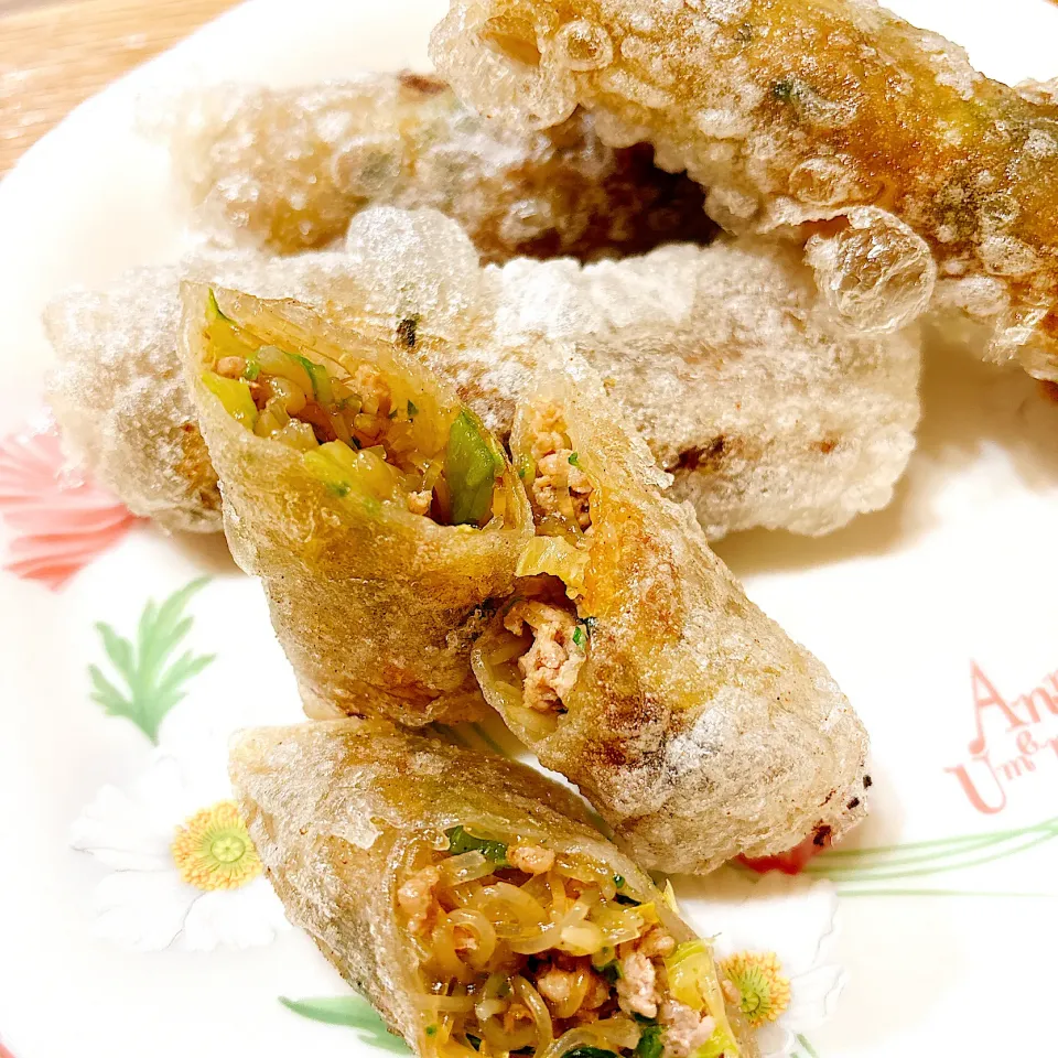 生春巻きの皮を使った春巻き|hiromiさん