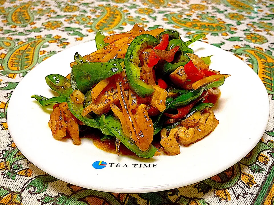 採れたてピーマンで青椒肉絲|akopeko ◡̈⋆さん