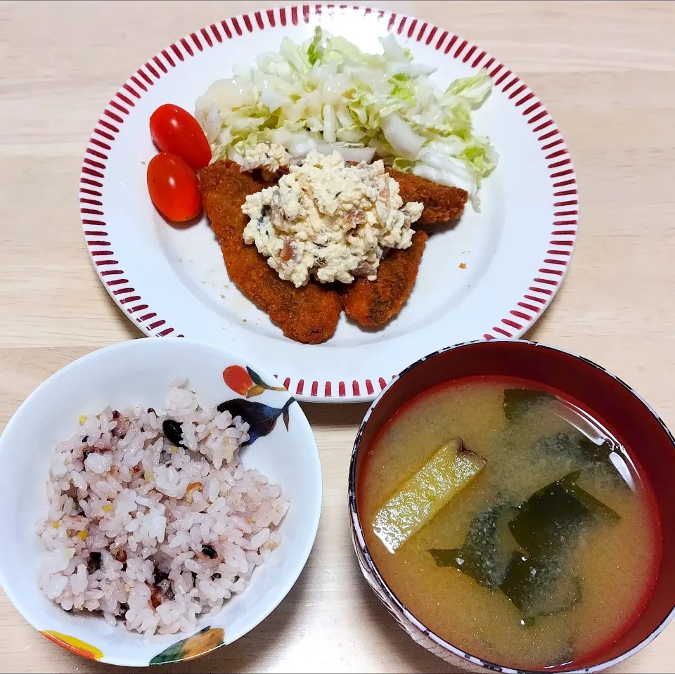 2025 0916　あじフライの福神漬け入り豆腐タルタル　白菜の塩麹サラダ　さつまいもとわかめのお味噌汁|いもこ。さん