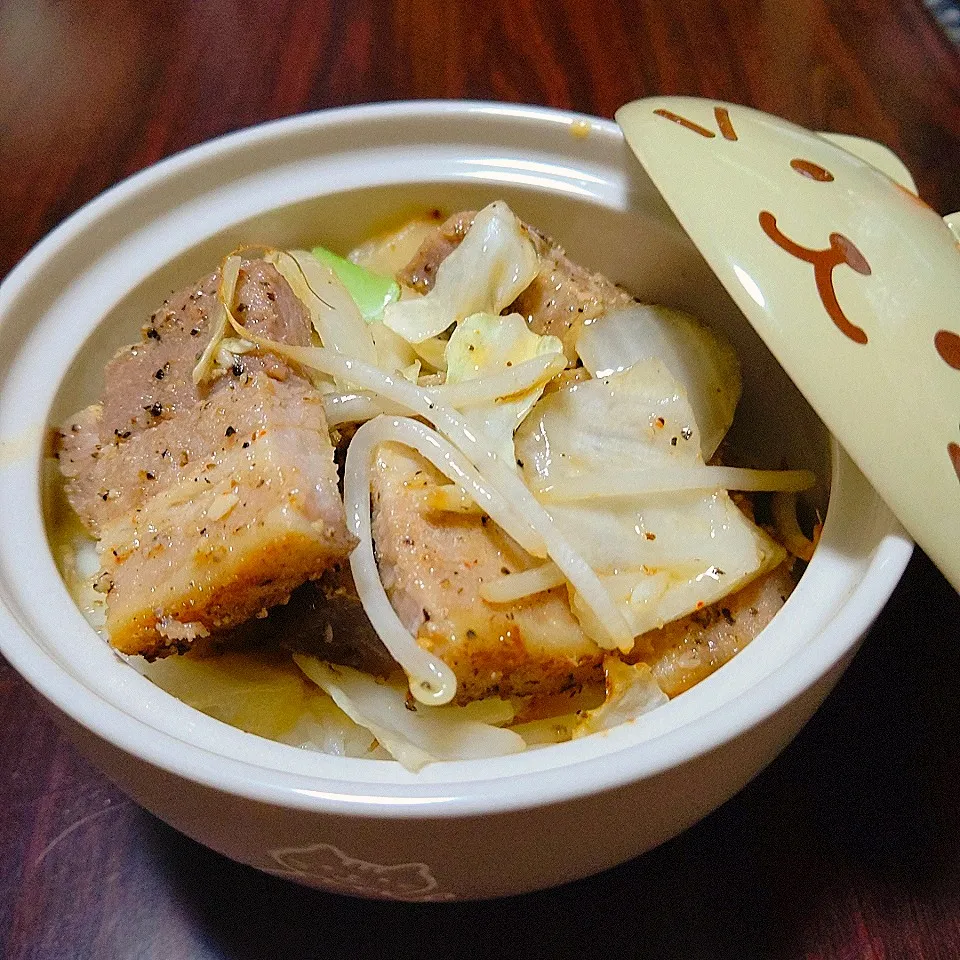 豚バラ丼|ちゃー坊さん
