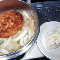みぞれ仕立てのなめ茸入りとろみ付きコロッケうどん ＆ コストコのポテサラ|darkbaronさん
