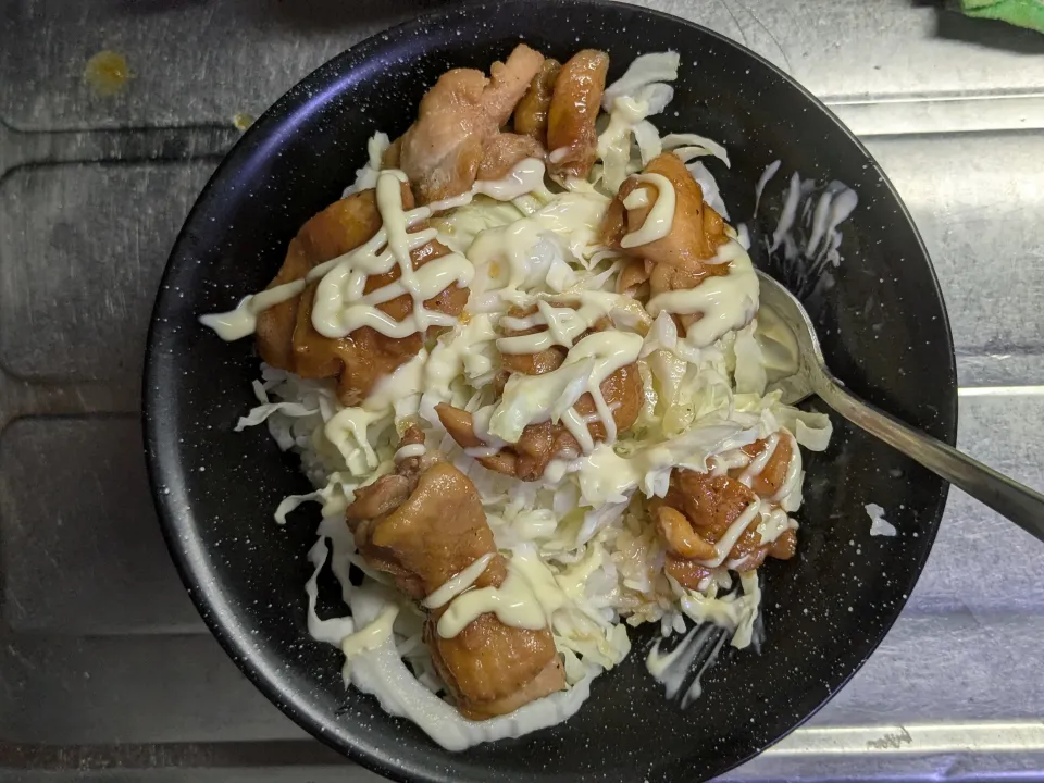 鶏肉の照り焼き丼。|おいはる　2023.09〜現在3年目さん