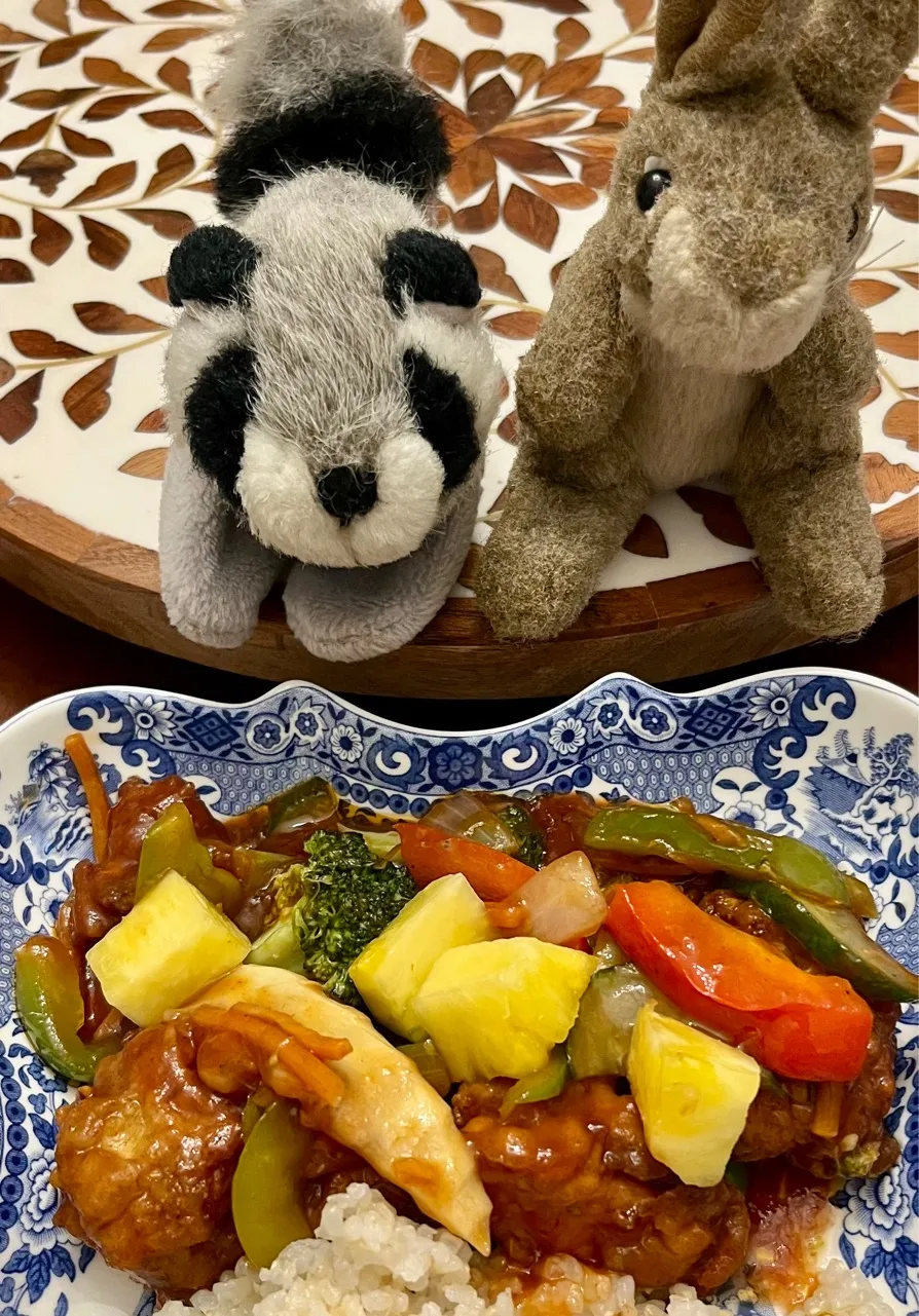 2025/9/17  パイン収穫記念の酢豚　Sweet Sour Pork with Our First Pineapple|21 Boys & 野鳥さん