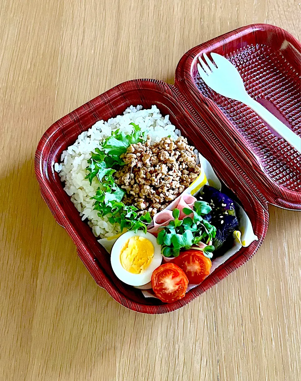 高校生男子弁当　「肉味噌リメイクで満足弁当」|kaeさん