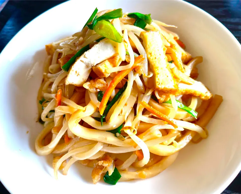 夕べのおつまみ③パッタイ風焼きうどん|KANAさん