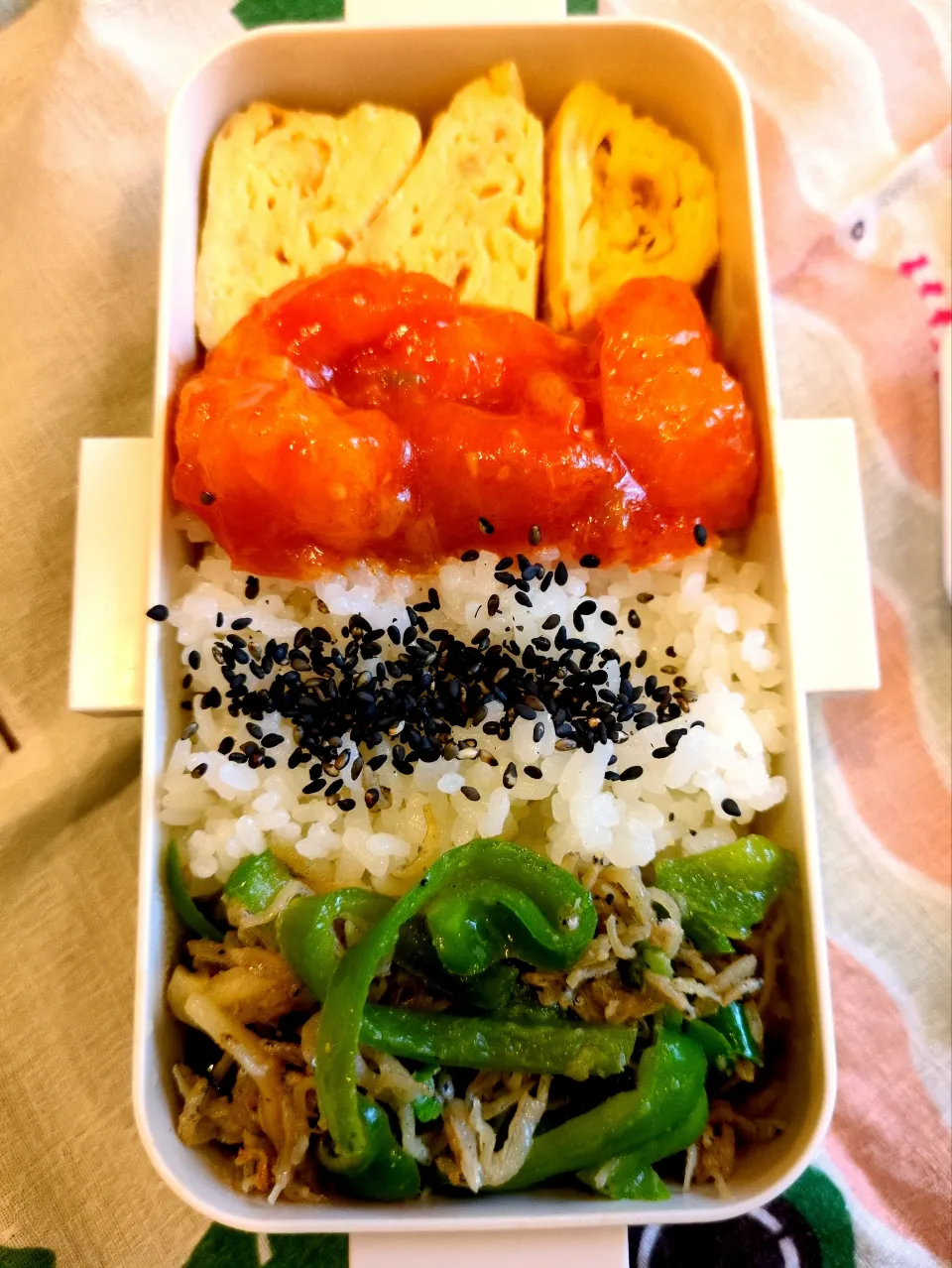 海老チリ弁当|まゆみさん