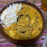 手羽トロとシメジのバターココナッツカレー|KimaLABOさん
