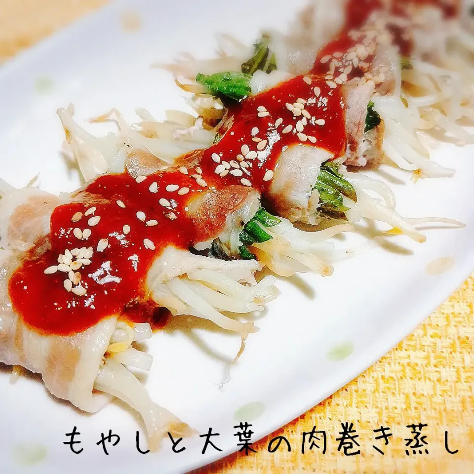 電子レンジで作れちゃう♬もやしと大葉の肉巻き蒸し|あんみっちゃんさん