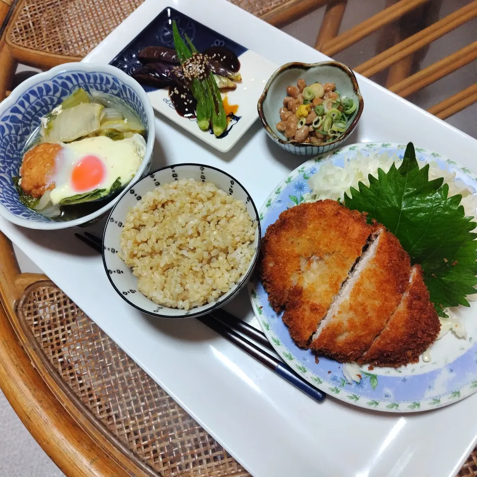 豚カツ定食です✨|rikako♪。.:＊さん