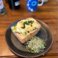 アボカドツナトースト|シンタロウさん
