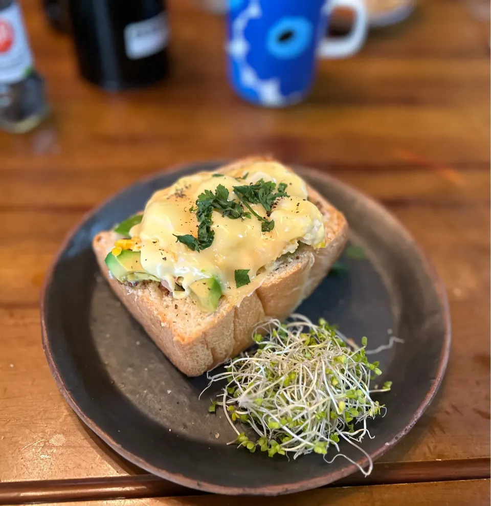 アボカドツナトースト|シンタロウさん