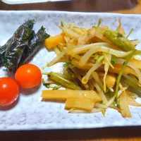 ジャガイモとモヤシの炒め物&しそ巻き|あいりさん
