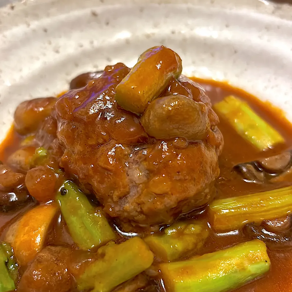 煮込みハンバーグ|mokoさん