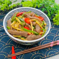 「青椒肉絲丼」|バシュランさん