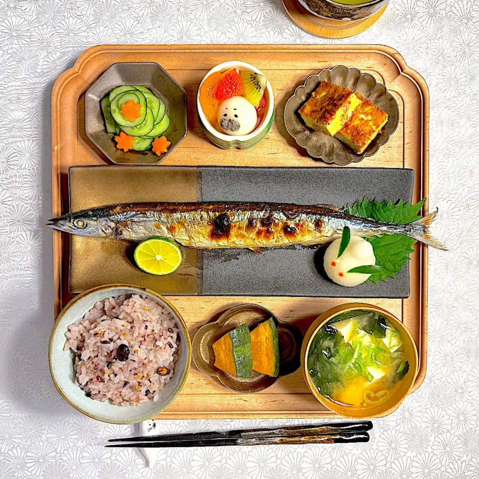 秋刀魚の塩焼きのおぼんごはん|すずさん