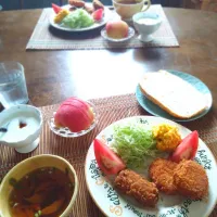 朝ごはん☁！|まめころさん