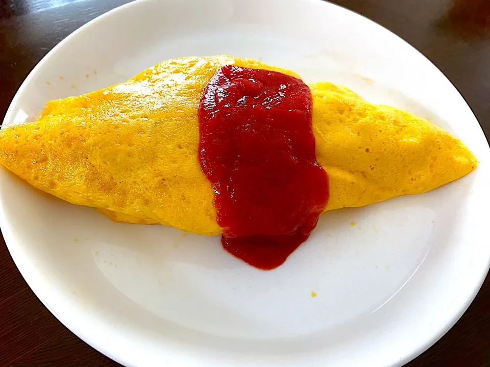 昔懐かしいシンプルオムライス|単身赴任のっちさん