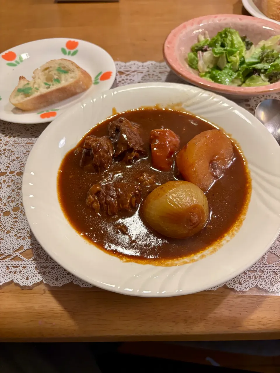 昨日の夜ごはん~ビーフシチュー~|ゆかｕさん