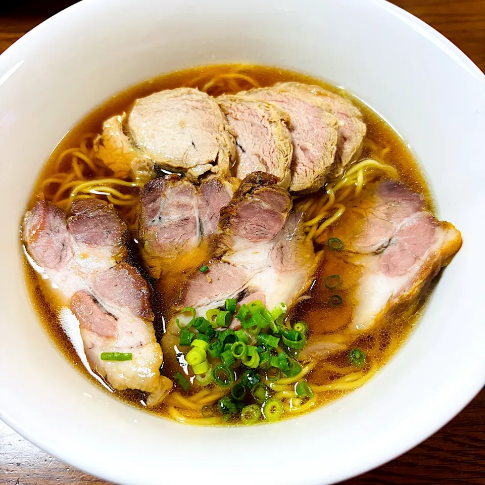 2種類チャーシュー麺|Akira Sugiharaさん