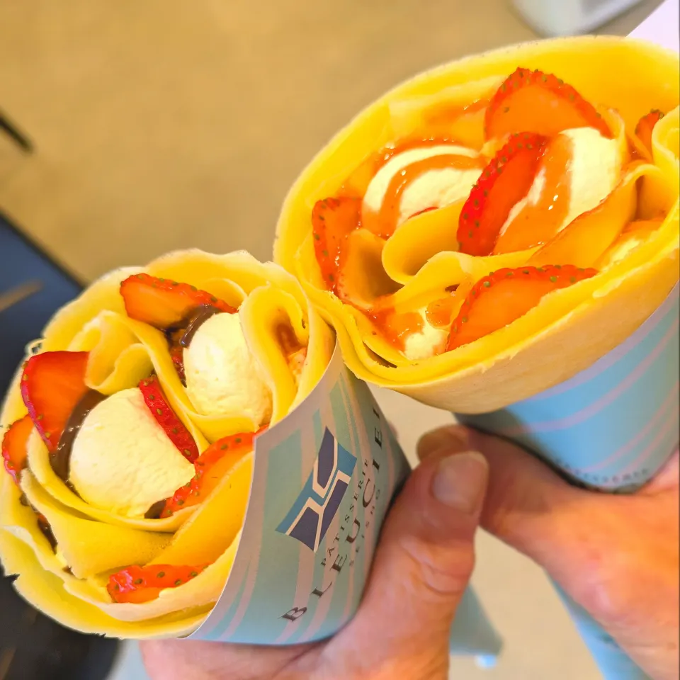 苺クレープ|じょうさん