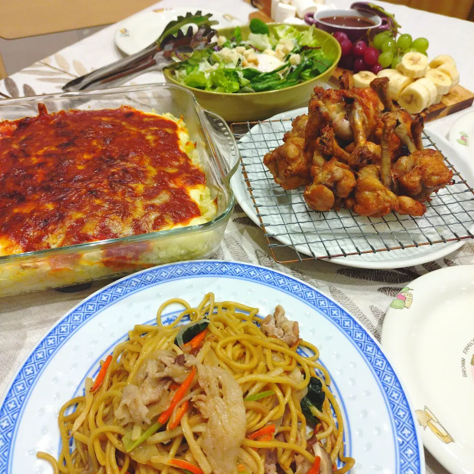 子供が喜ぶ大皿料理でパーティー|あゆみ│ハレシピさん