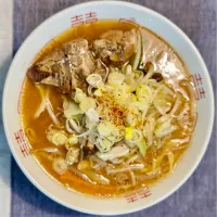 味噌ラーメン　豚バラ軟骨と野菜炒めのせ|うみさん