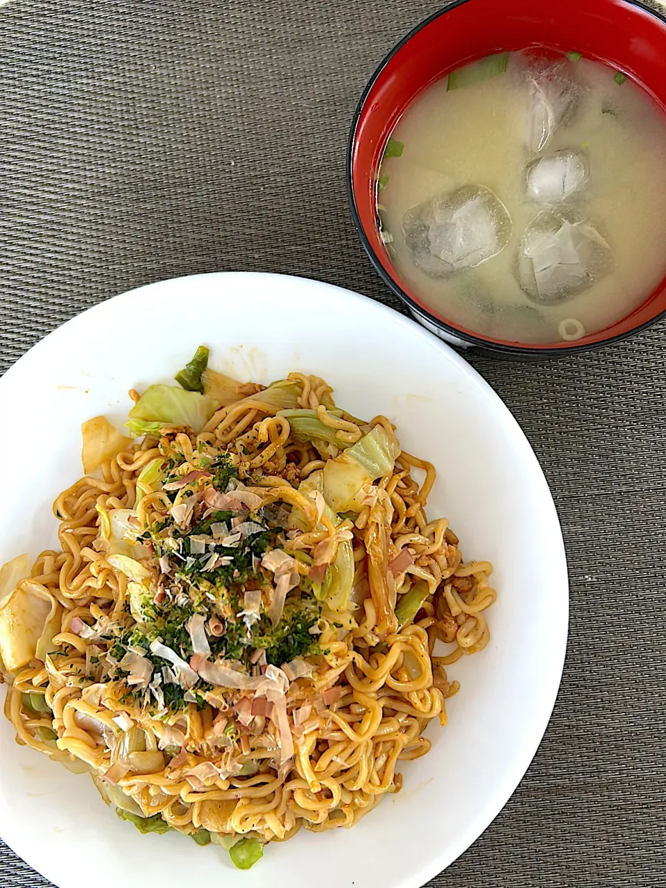日清焼きそばと冷やし味噌汁|🍒ふみりん🍒さん