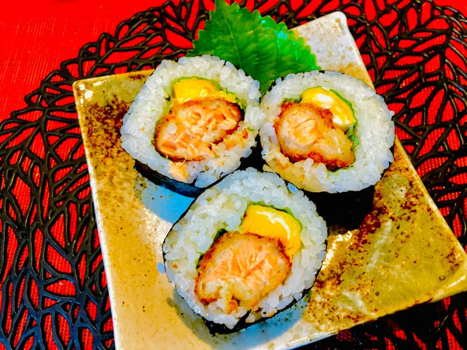 ✩.*˚サーモンタルタルソース巻き|ゆきえもんさん