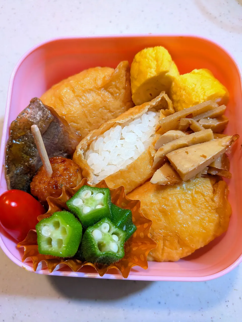 おいなりさん弁当|めぐめぐさん